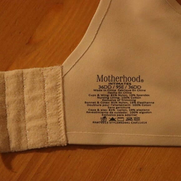 Motherhood Beige underwire nursing bra, light used excellent condition, 36DD - Picture 3 of 8
